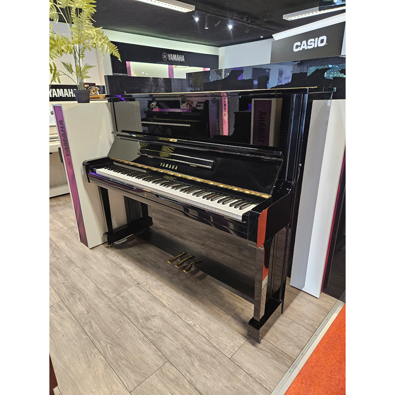 Accueil Yamaha modèle U1 d'occasion - 1